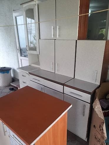 кухонная шкаф бу: Кухонный гарнитур, Б/у, цвет - Белый, Дерево, Самовывоз — 10