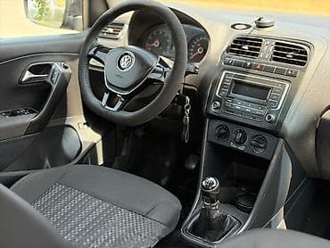 vin code: Volkswagen Polo: 2018 г., 1.6 л, Механика, Седан — 5