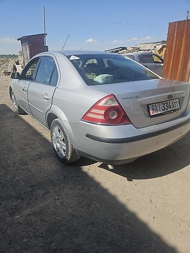Ford Mondeo: 2004 г., 2 л, Автомат, Бензин, Седан