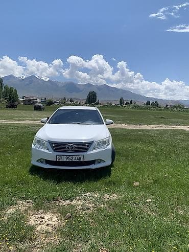 Toyota Camry: 2012 г., 2.5 л, Автомат, Бензин, Седан — 5