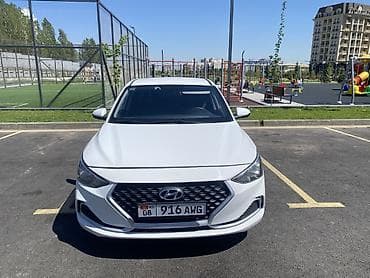 geely coolray: Hyundai Celesta: 2021 г., Седан — 3