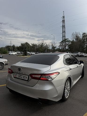 Унаа сатуу: Toyota Camry: 2018 г., 2.5 л, Автомат, Бензин, Седан — 3