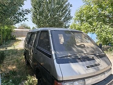 купить опель вектра б: Nissan Vanette: 1992 г., 2.4 л, Бензин, Минивэн — 6