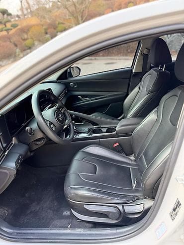 салквн тор: Hyundai Avante: 2021 г., 1.6 л, Автомат, Гибрид, Седан — 4