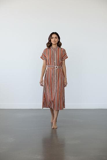 ботый: Продаю платья по 500 сомов. Все они в хорошем состоянии — 7