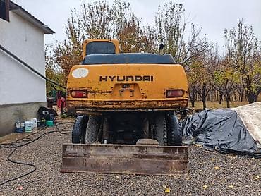 audi b4: Экскаватор, Hyundai, 2001 г., Колесный — 3