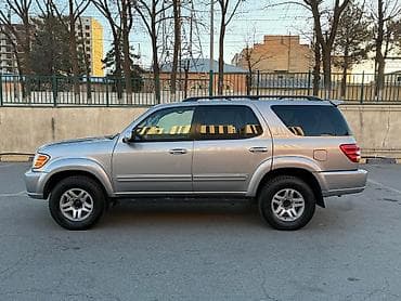 с4 2 3: Toyota Sequoia: 2003 г., Бензин, Внедорожник — 7