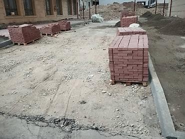 копка земли: Укладка тротуарной плитки и брусчатки под ключ - Профессиональное — 1