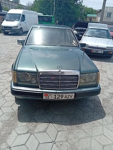 Продажа авто: Mercedes-Benz W124: 1992 г., 2 л, Механика, Бензин, Седан — 5