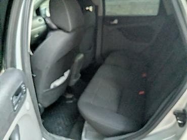 ford c max: Ford Focus: 2010 г., 2 л, Автомат, Бензин, Универсал — 6