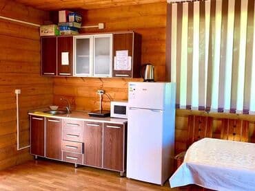 продаю коттеджи иссык куль: Коттедж, КОТТЕДЖИ Кара-Ой (Долинка), Парковка, стоянка, Детская площадка — 4