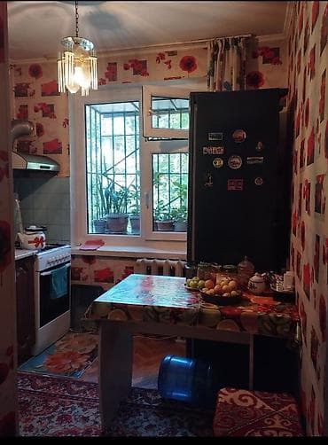 здают квартиру: 3 комнаты, Собственник, С подселением, С мебелью частично — 3