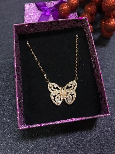 искусственные волосы на заколках бишкек: Продаётся кулончик "Бабочка" на цепочке, новая, бижутерия. Была — 1