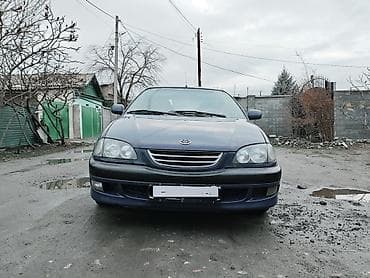 Toyota Avensis: 1999 г., 1.8 л, Механика, Бензин, Хэтчбэк