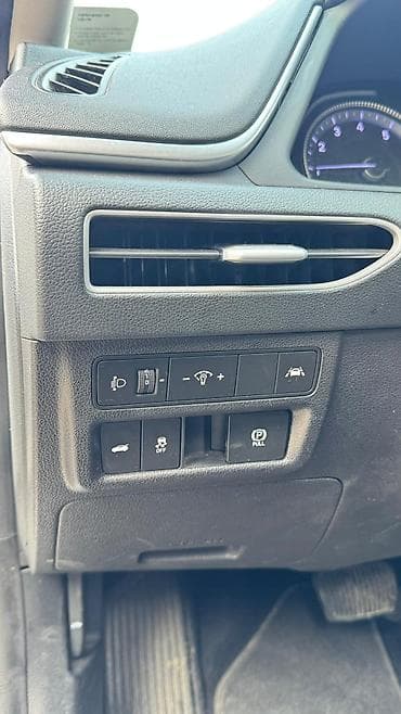 белый byd e5: Hyundai Sonata: 2019 г., 2 л, Автомат, Газ, Седан — 9