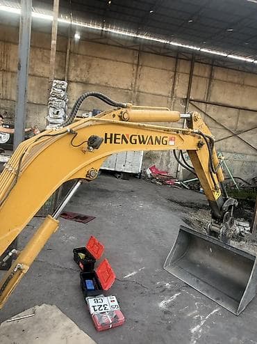 full construction: Услуги погрузчик и хово самосвал и мини экскаватор любой сложности — 8
