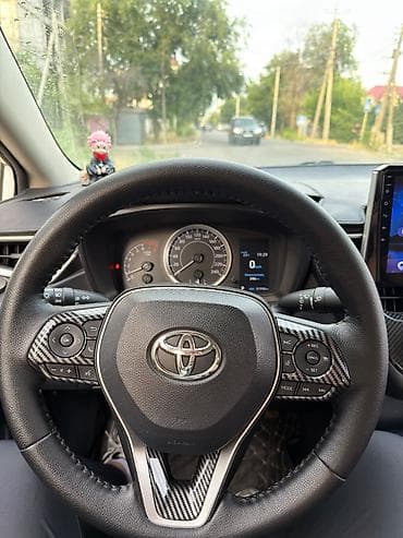 можно обмен: Toyota Corolla: 2020 г., 1.2 л, Вариатор, Бензин — 7