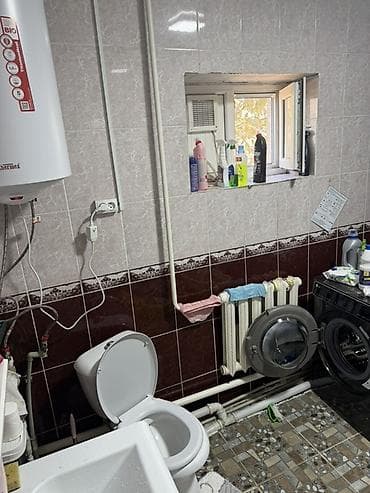 Дома: 250 м², 9 комнат, Без подселения — 6