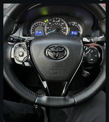 Транспорт: Toyota Camry: 2014 г., 2.5 л, Автомат, Бензин, Седан — 6