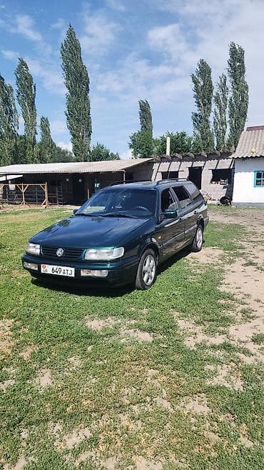 купить авто в токмаке: Volkswagen Passat: 1996 г., 1.8 л, Механика, Бензин, Универсал — 1
