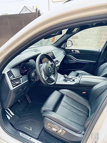 капитан: BMW X7: 2020 г., 4.4 л, Бензин — 9