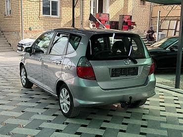 yan up: Honda Jazz: 2007 г., 1.4 л, Автомат, Бензин, Хэтчбэк — 2
