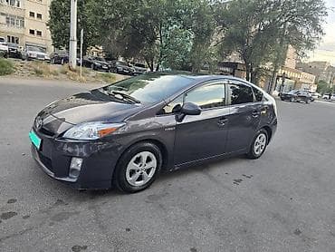 Продажа авто: Toyota Prius: 2011 г., 1.8 л, Вариатор, Гибрид, Лифтбек — 3