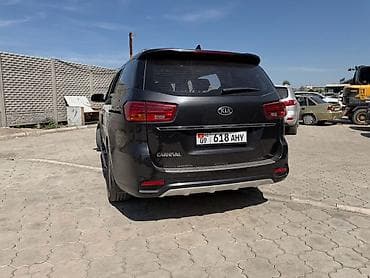 kia karnaval: Kia Carnival: 2019 г., 2.2 л, Автомат, Дизель, Минивэн — 3
