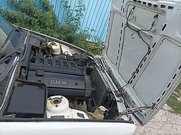 BMW 5 series: 1991 г., 2 л, Механика, Седан — 8