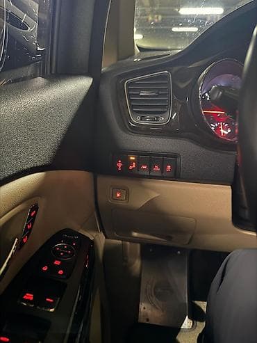 v class: Kia Carnival: 2019 г., Дизель, Минивэн — 10