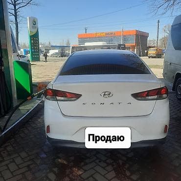 Hyundai Sonata: 2019 г., 2 л, Автомат, Газ, Седан — 2