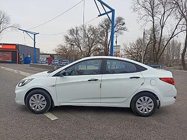 hyundai santa: Hyundai Accent: 2012 г. — 4