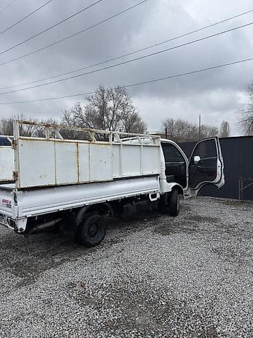 li l7: Hyundai Porter: 2017 г., 2.5 л, Автомат, Дизель — 5