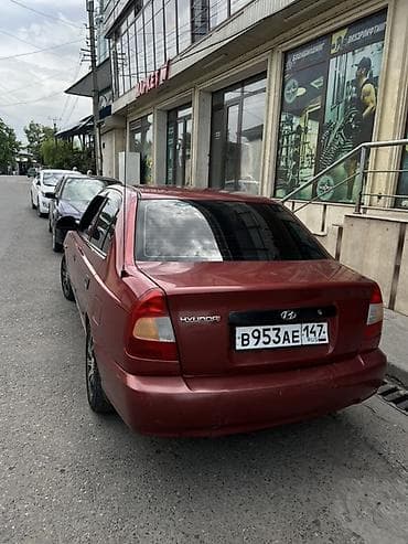 Hyundai Accent: 2005 г., 1.5 л, Механика, Бензин, Седан