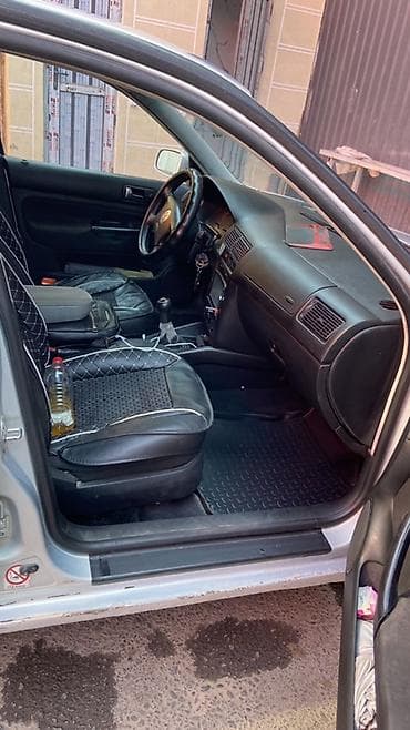 Продажа авто: Volkswagen Golf GTI: 1999 г., 1.4 л, Механика, Бензин, Хэтчбэк — 6