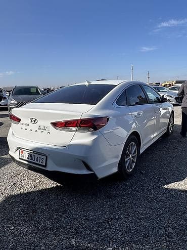 tcl 200: Hyundai Sonata: 2019 г., 2 л, Автомат, Газ, Седан — 4