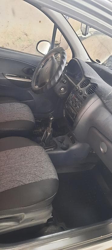 x 7: Daewoo Matiz: 2012 г., 0.8 л, Механика, Бензин, Хэтчбэк — 4