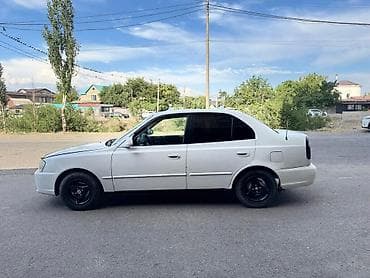 демио 1999: Hyundai Accent: 1999 г., 1.6 л, Механика, Бензин, Седан — 6