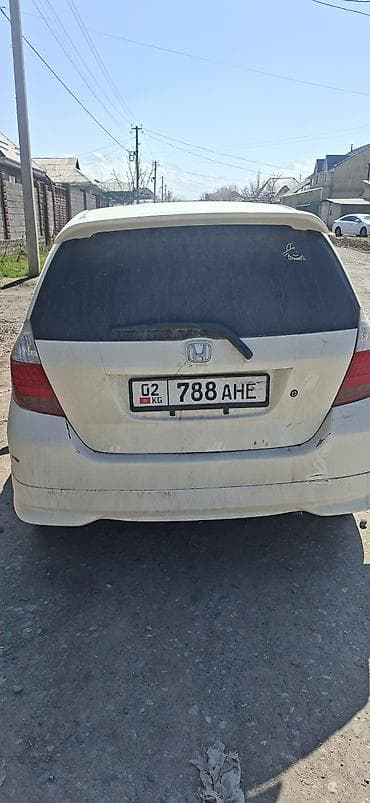 jazz: Honda Fit: 2002 г., 1.3 л, Автомат, Бензин, Хэтчбэк — 4