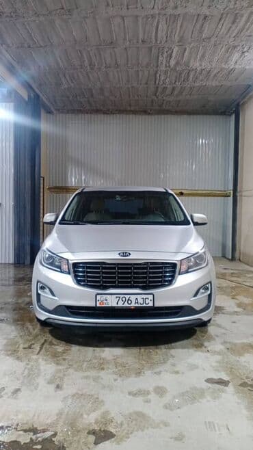 Kia Carnival: 2019 г., 2.2 л, Автомат, Бензин, Минивэн