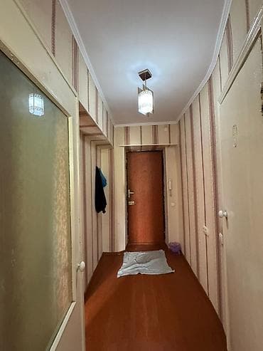 мкр джал: 35 м², Без мебели — 4