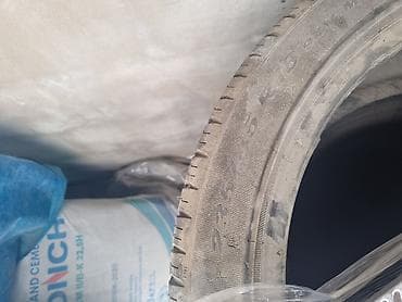 Летние шины 235/45 R18 - Размер: 235/45 R18 (надпись на боковине). -