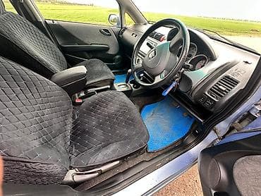 амаз фит: Honda Fit: 2002 г., 1.3 л, Автомат, Бензин, Хэтчбэк — 10