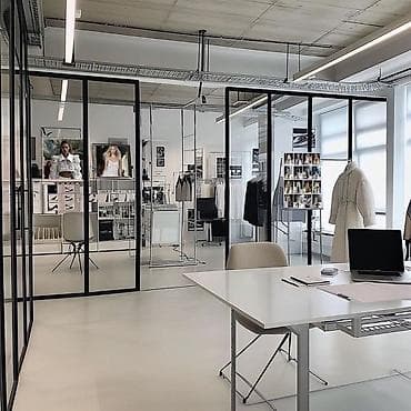 Требуются портные с опытом работы в АТЕЛЬЕ ! Стабильно. Ателье