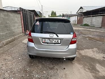 fit 2008: Honda Fit: 2001 г., Автомат, Бензин, Хэтчбэк — 5