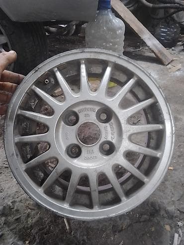 diska r13: Литые Диски R 14 Audi, Комплект, отверстий - 4, Б/у — 1