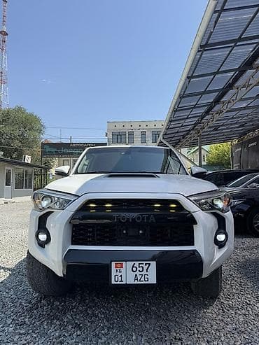Toyota 4Runner: 2021 г., 4 л, Автомат, Бензин, Внедорожник