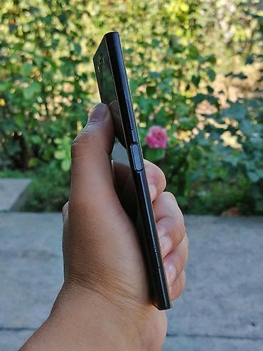 Техника и электроника: Sony Xperia Xz1, Б/у, 64 ГБ — 3