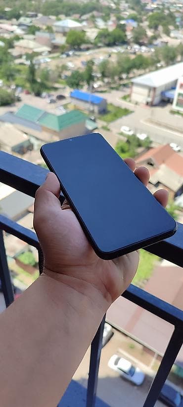 galaxy a 3: Samsung Galaxy A03s, Б/у, 32 ГБ, цвет - Черный, 2 SIM — 1