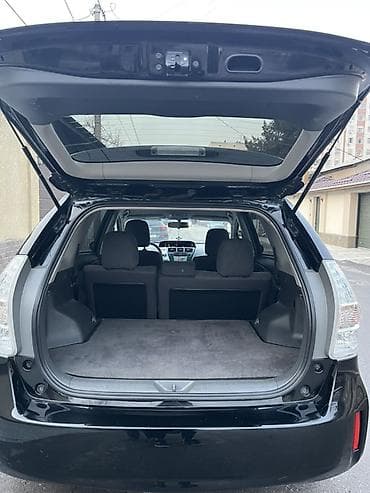 Продажа авто: Toyota Prius V: 2014 г., Вариатор, Гибрид, Универсал — 10